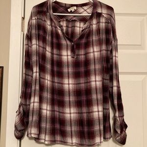 ⭐️ 3 for $10 Plaid lightweight top
